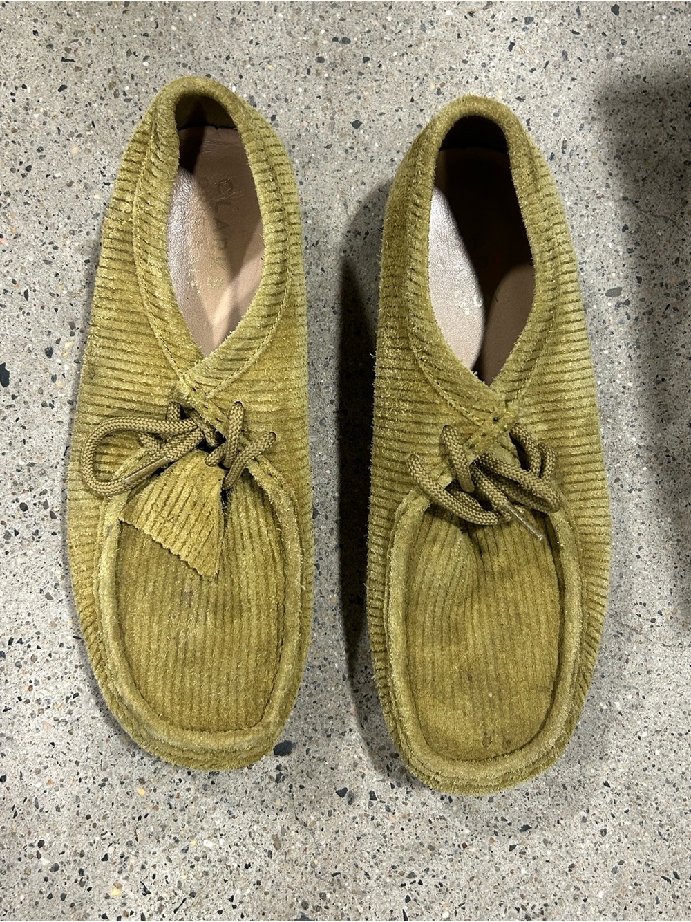 Clark’s Wallabee Olive Green Corduroy Men’s Shoes